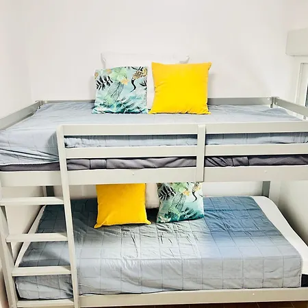 & Port Aventura & Ferrari Land 6-8 Pers Apartment Salou